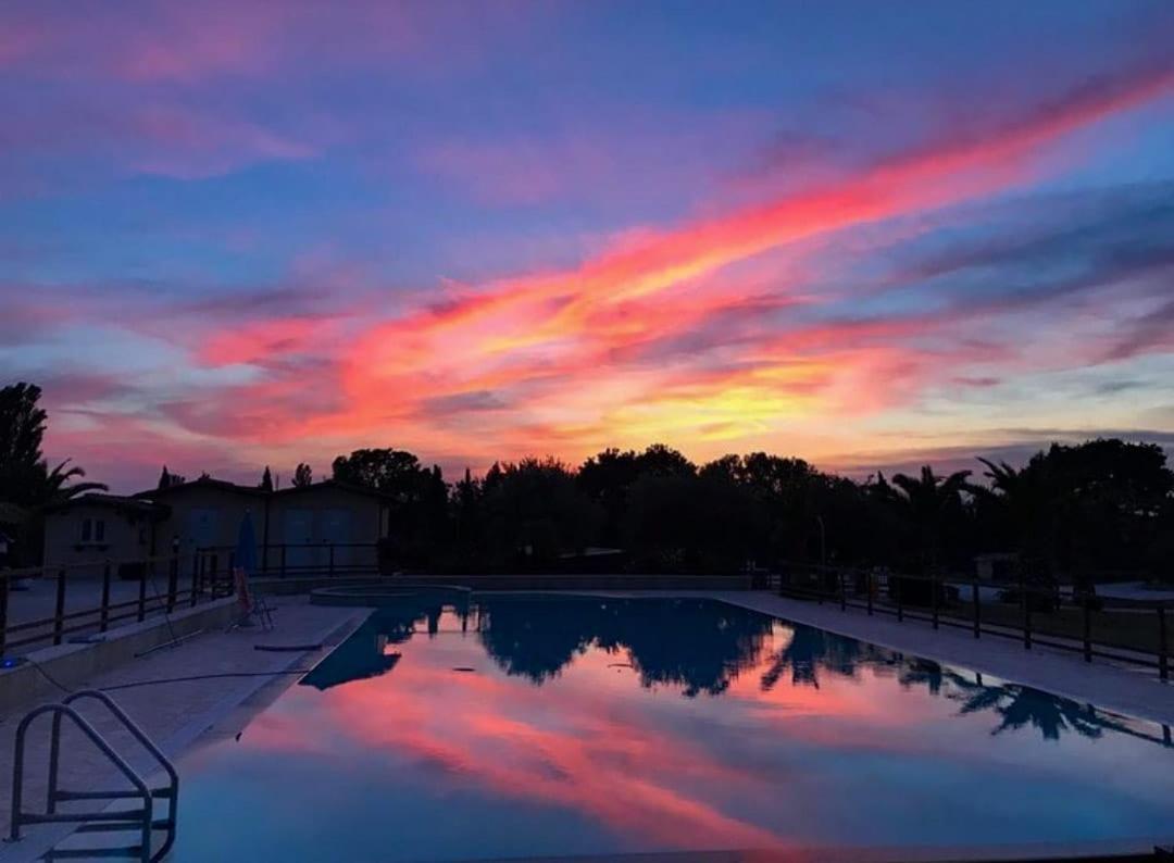 Agriturismo Il Casale Di Monica Rivotorto Buitenkant foto