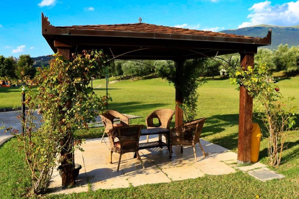Agriturismo Il Casale Di Monica Rivotorto Buitenkant foto