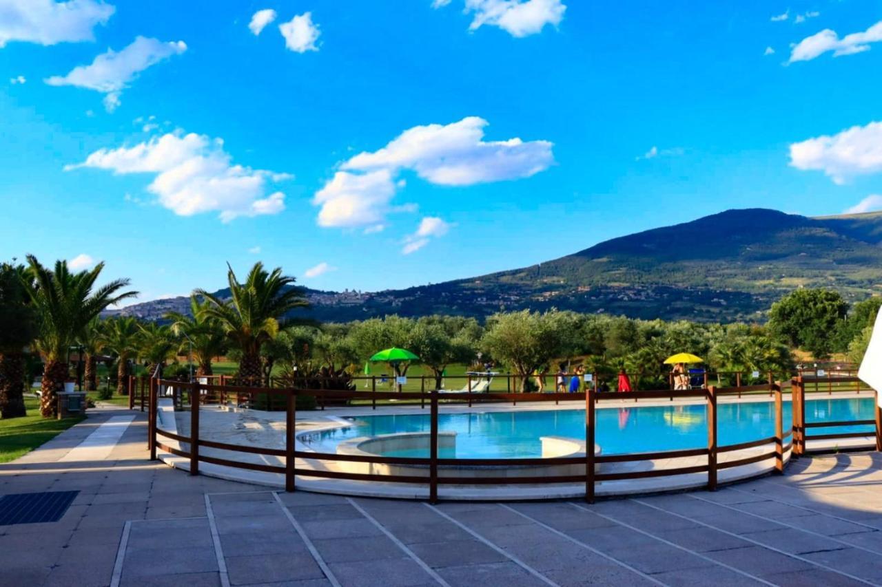 Agriturismo Il Casale Di Monica Rivotorto Buitenkant foto