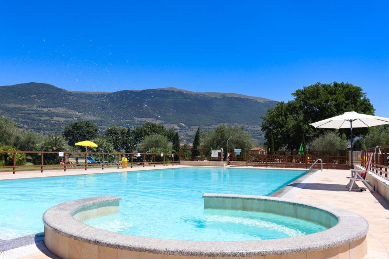 Agriturismo Il Casale Di Monica Rivotorto Buitenkant foto