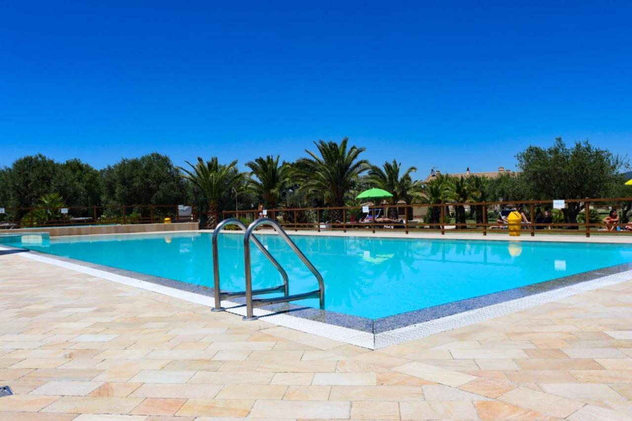 Agriturismo Il Casale Di Monica Rivotorto Buitenkant foto