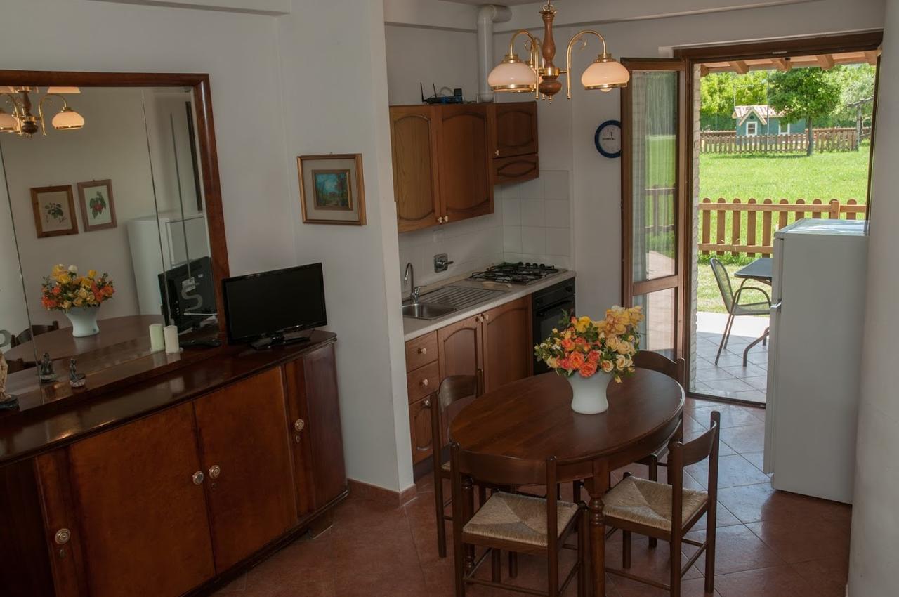 Agriturismo Il Casale Di Monica Rivotorto Buitenkant foto