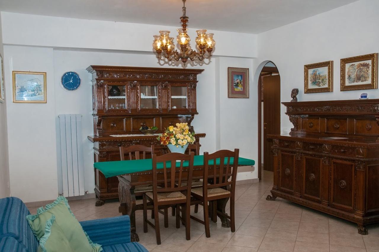 Agriturismo Il Casale Di Monica Rivotorto Buitenkant foto